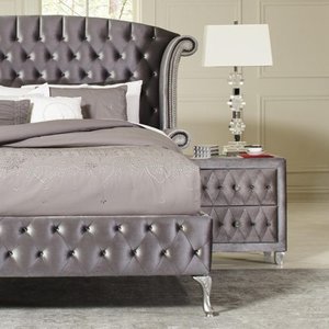 Deanna Upholstered with Faceted Buttons Nightstand