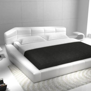 King Size The Dream Bedroom with 2 Nightstands