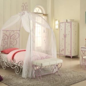 Priya Il Full Canopy Bed, Nightstand, Armoire, Bench & Vanity Set